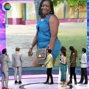 Meet your Posher, Maxine